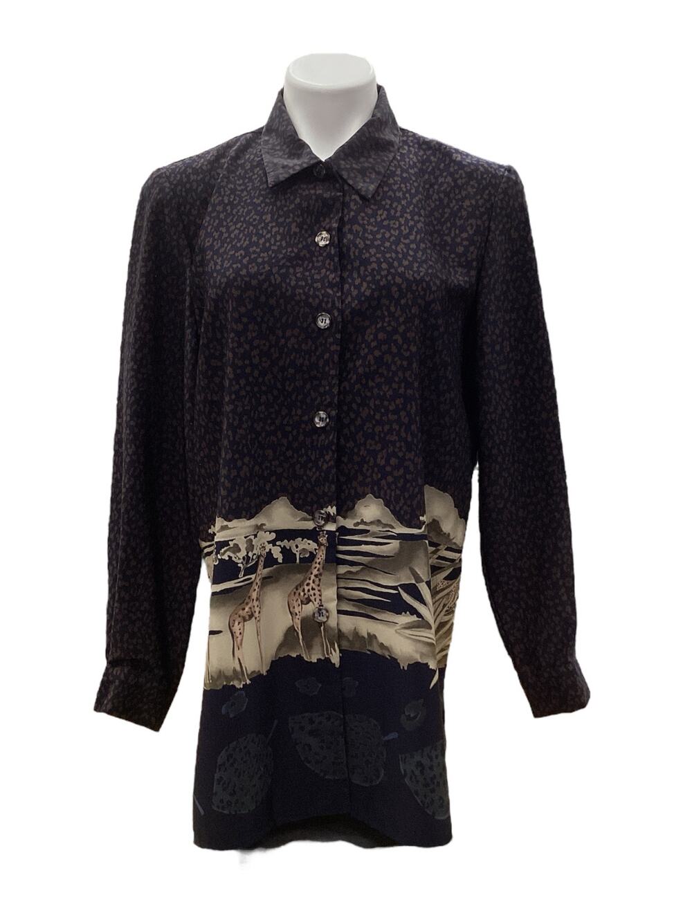 VTG Kemp Collection Women’s Blouse Size M Button Up Long Sleeve Giraffe Print